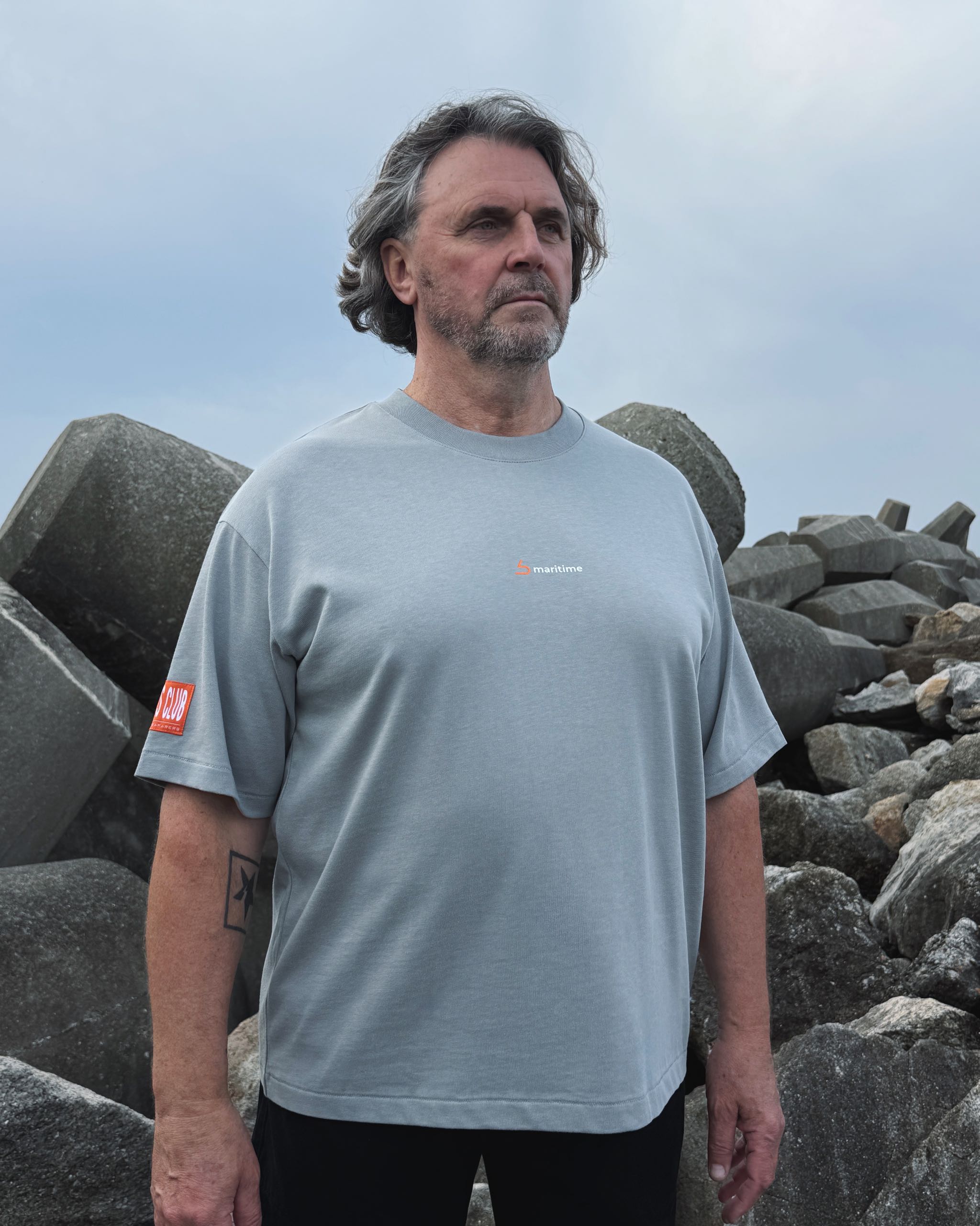 Channel 16 Heavy T-shirt 2.0 - Worldwide Nation