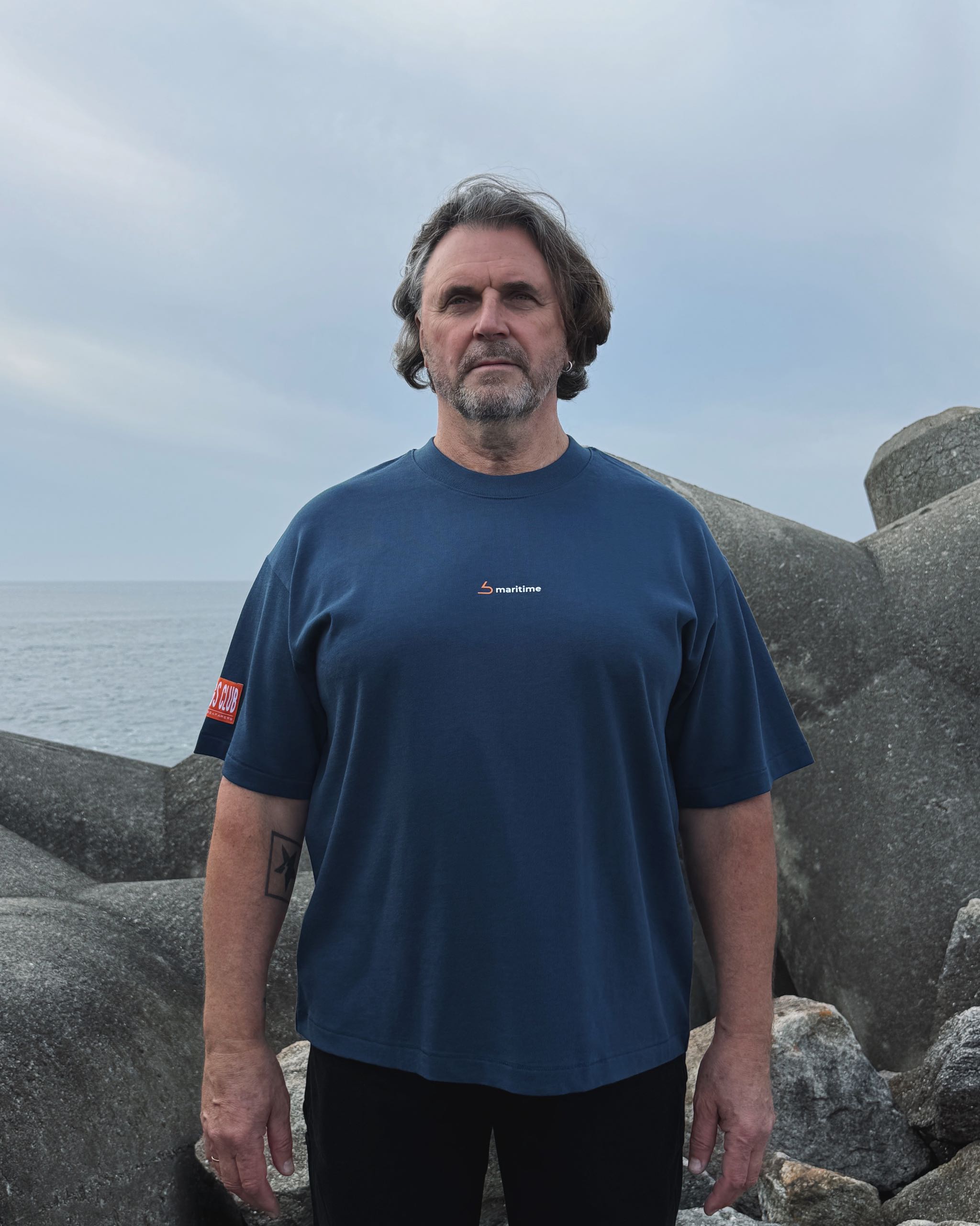 Channel 16 Heavy T-shirt 2.0 - Worldwide Nation