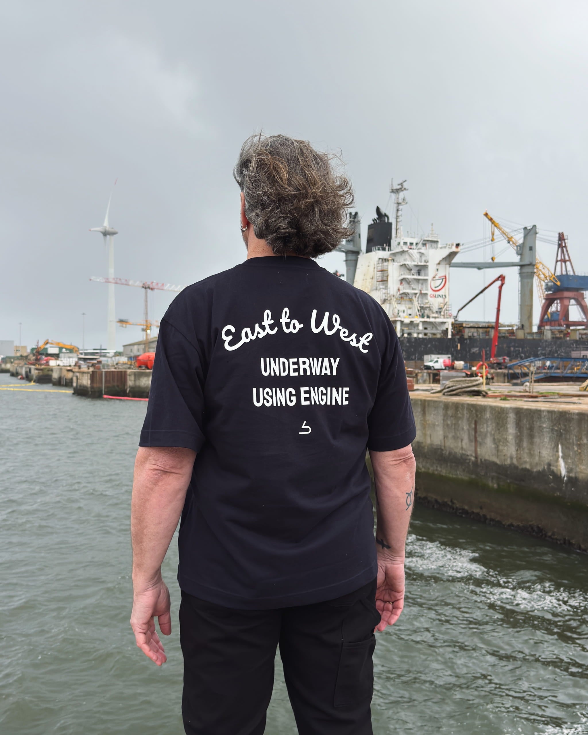 Underway T-shirt - Worldwide Nation