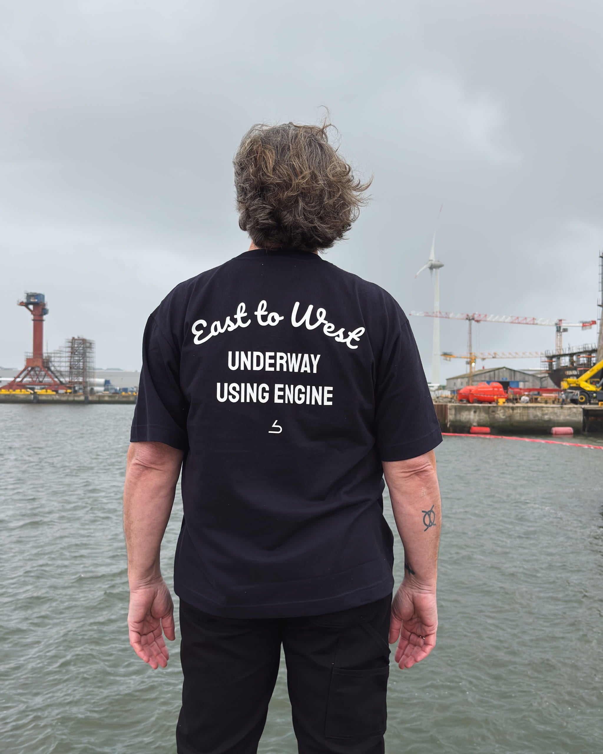 Underway T-shirt - Worldwide Nation