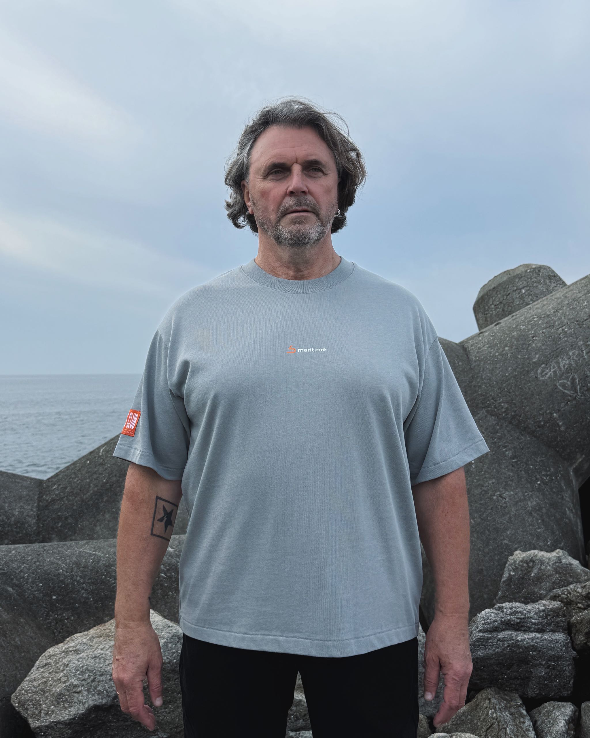 Channel 16 Heavy T-shirt 2.0 - Worldwide Nation